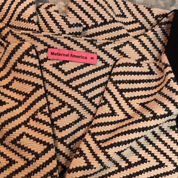 Maternal America dress - Picture 3 of 3